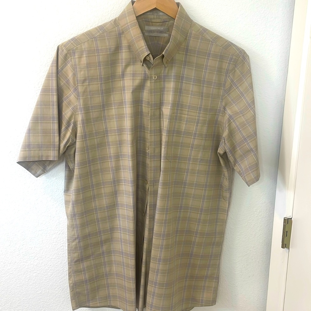 Nordstrom beige and gray short sleeve button up, men’s size XL.